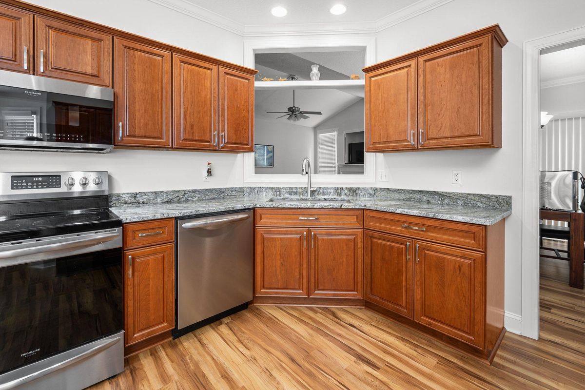Kitchen Renovation for Big Picture Construction & Design in Eldridge, IA