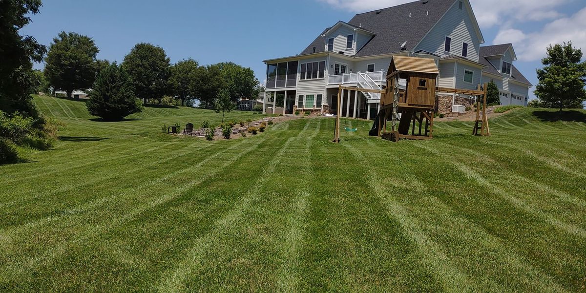 Lawn Services for NonStop Landscaping in Harrisonburg, VA
