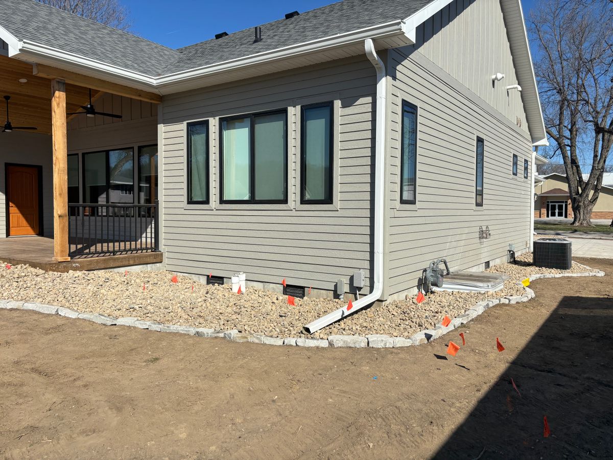 Hardscape Design and Installation for Thomas' Lawn Care in Maryville, MO