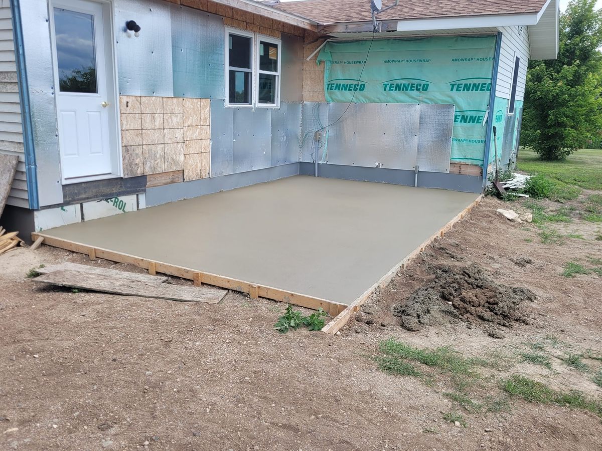 Concrete Slab Construction for Cousins Construction in Murdock, MN