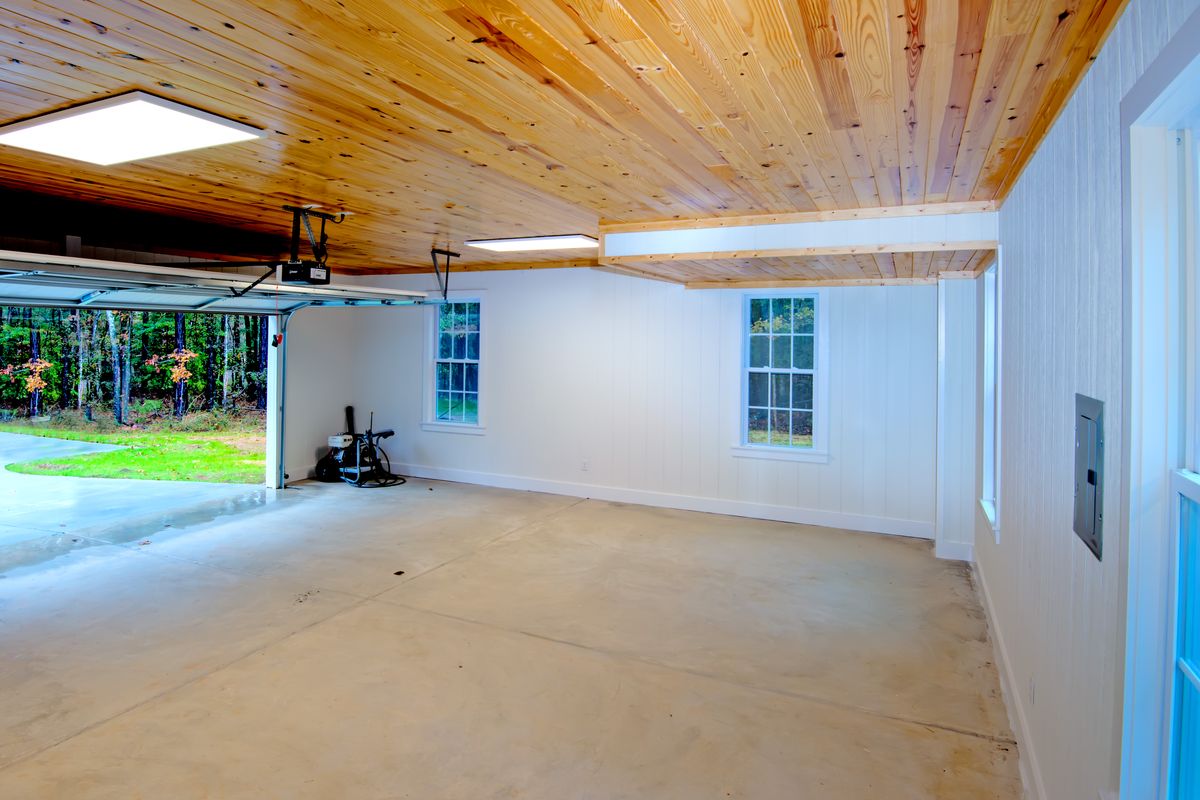 Home Remodeling for Emfinger Custom Builders LLC in Pine Mountain, GA