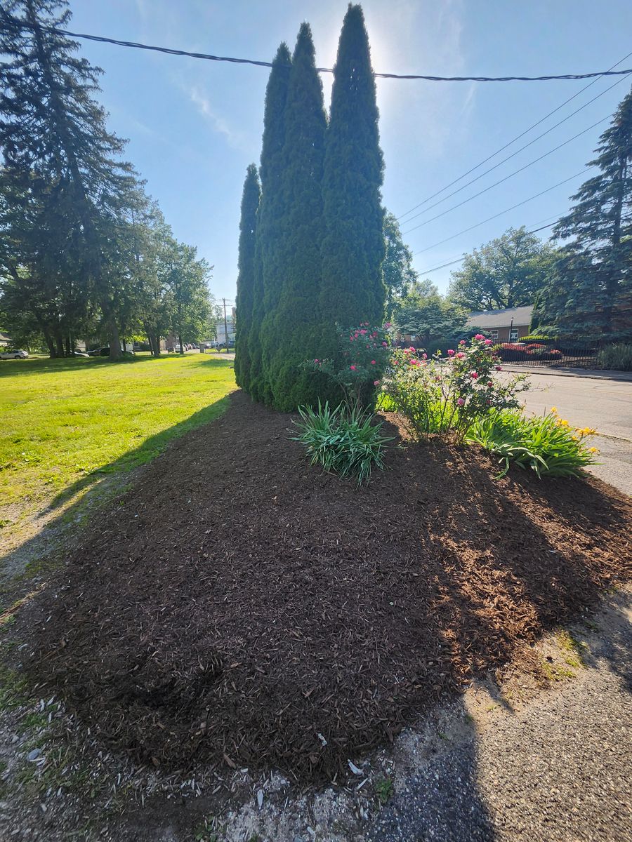 Landscape Installation for Landscape Innovations LLC in Torrington, CT