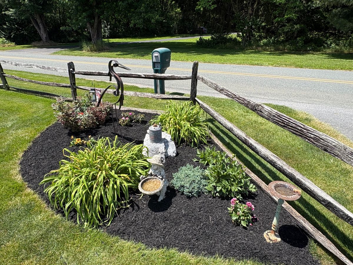 Mulch Installation for Byers Premier Landscapes in Chambersburg, PA