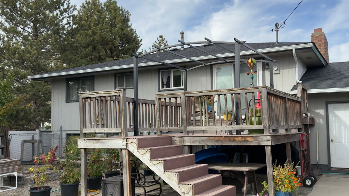 Residential Gutter Cleaning for Eaglewood Gutter's in Mead, WA