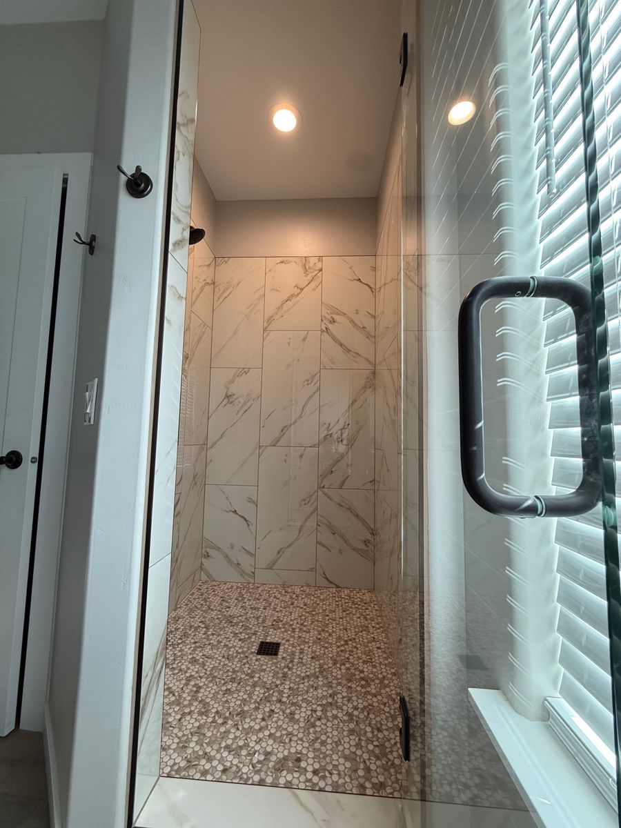 Shower Tiling for C&N Flooring Solutions LLC in Chino Valley, AZ