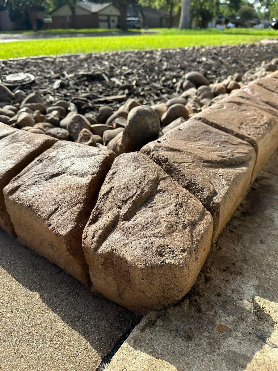 Landscaping for Texas Curb N Borders in Houston, TX