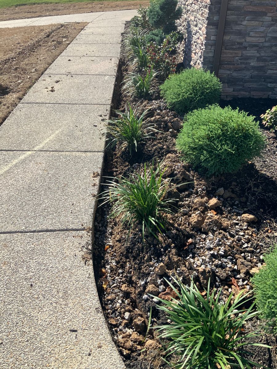 Shrub Trimming for Russell's Lawn Care Plus in Nashville, TN