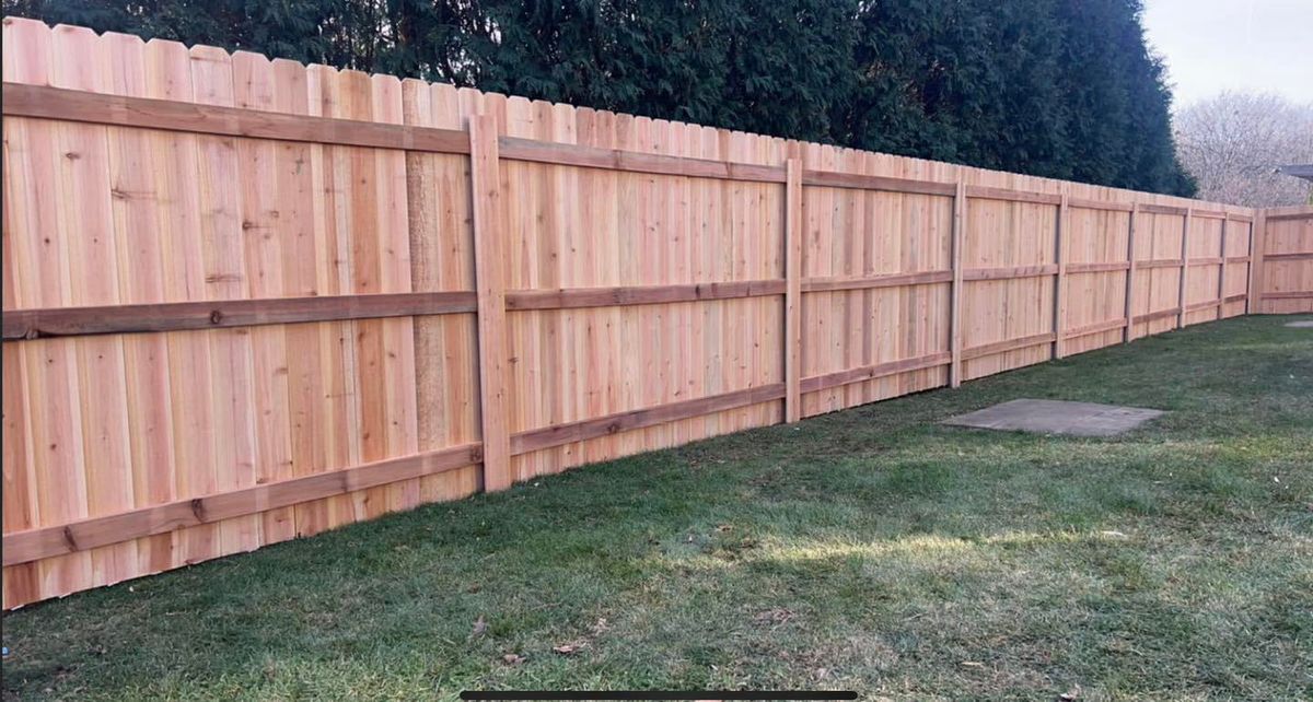 Wood Fences for Illinois Fence & outdoor co. in Kewanee, Illinois