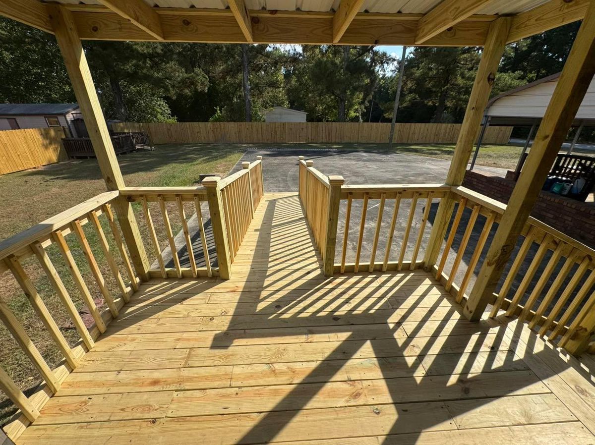Decks & Porches for 4 In The Fire Fencing LLC in Darlington, SC