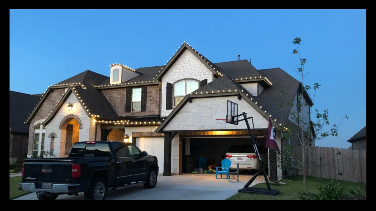  Christmas Lights Maintenance for North Star Lighting in Conroe,  TX