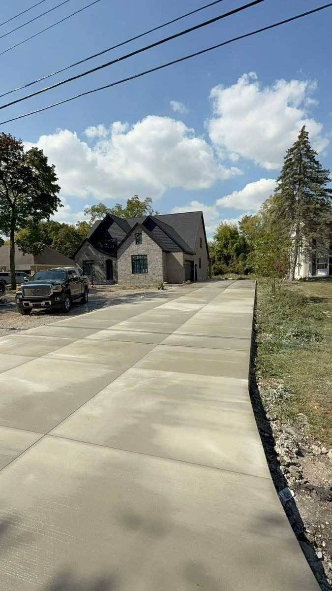 Driveways Construction  for D.R. Concrete  in Lincoln Park, MI