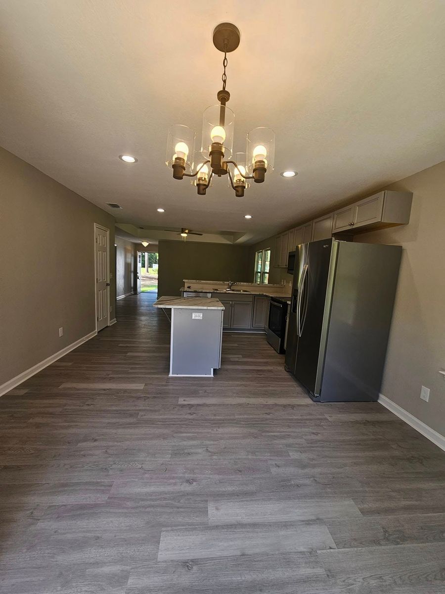 Flooring for Seaboard Construction & Real Estate Group in Quincy, FL