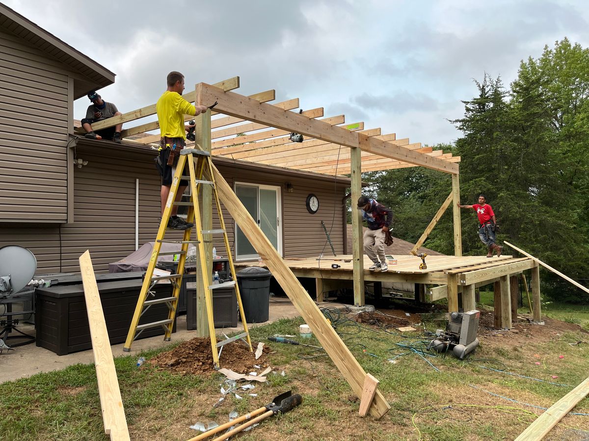 Custom Home Construction for Midwest Framing in Lawrence, KS