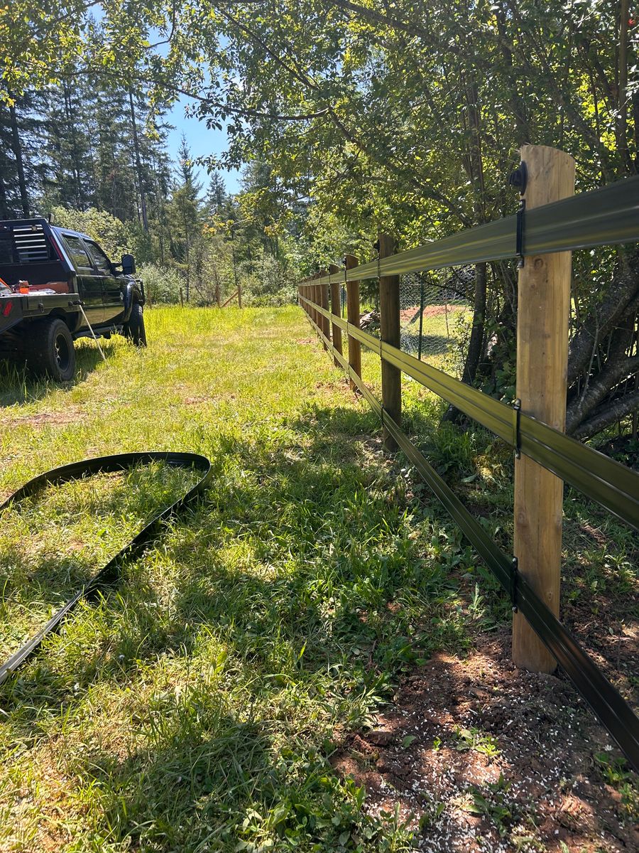 Fence Installation for Ranch Handy Fencing & Cattle LLC in Harrisburg, OR