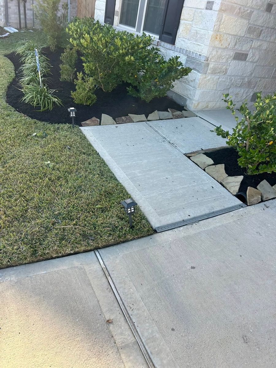 Mulch Installation for Loredo's Landscaping in New Caney, TX