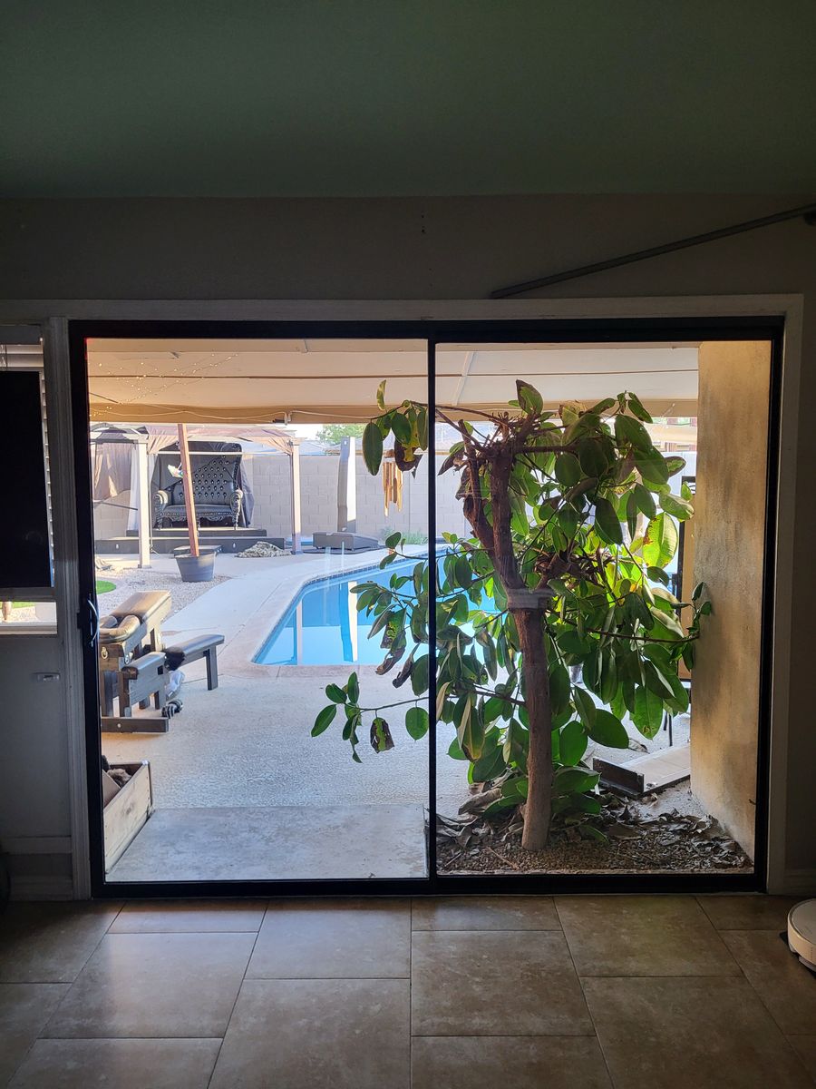 Glass Installation for Maricopa Glass in Phoenix, AZ