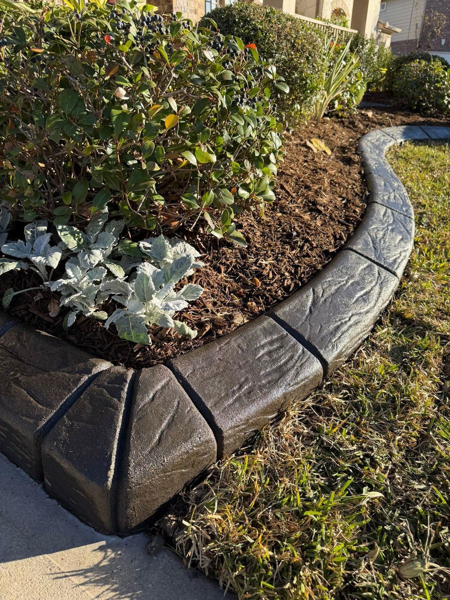 Landscaping for Texas Curb N Borders in Houston, TX