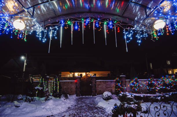 Christmas Lights Hanging for VL Landscaping, LLC in Cartersville, GA