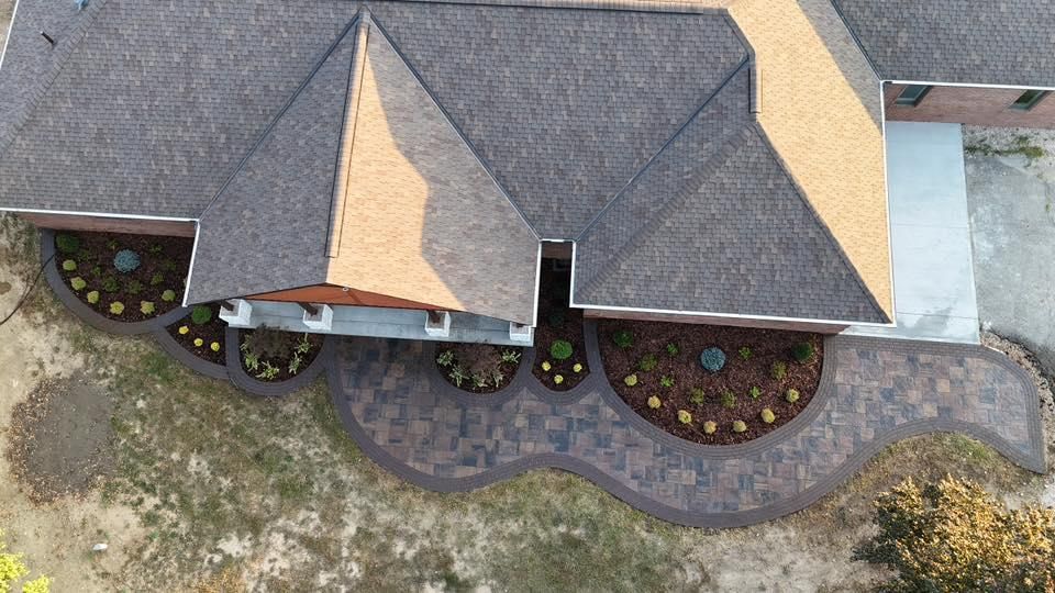 Paver Patios & Walls for Elevate Landscape & Hardscape in West Jefferson, OH