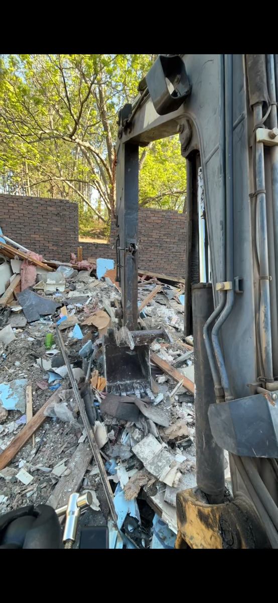 Demolition Services for Mendoza Demolition Group in Unadilla, GA