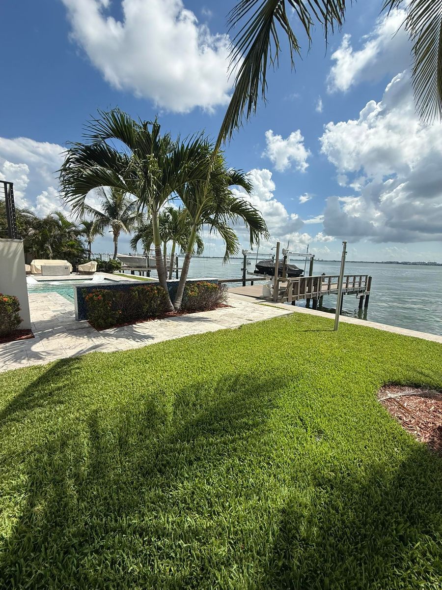 Mowing for Greens Landscaping in Clearwater, FL