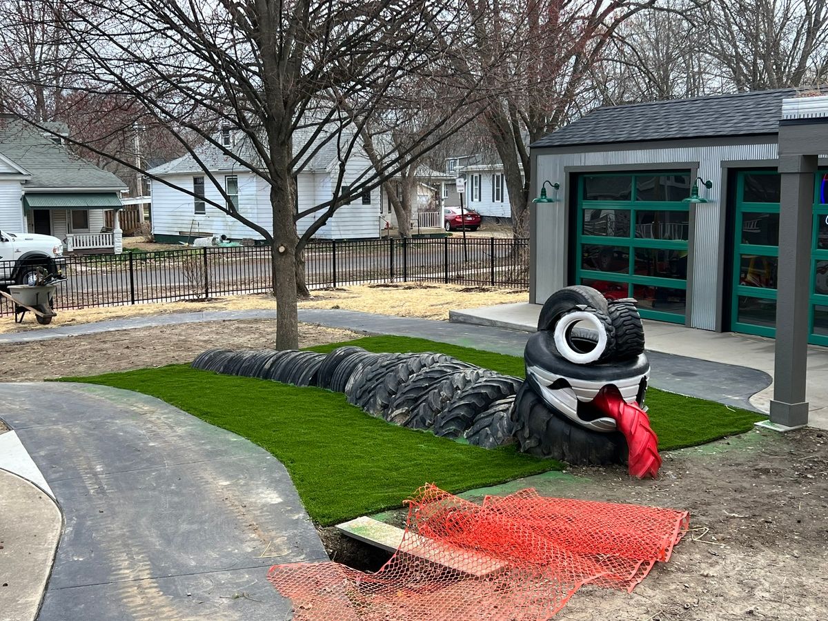 Landscape Installation for Mayfield Landscaping in Staunton, IL