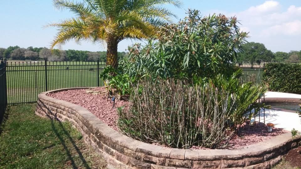 Mulch Installation for Top Gun Lawn Care in Citrus, FL