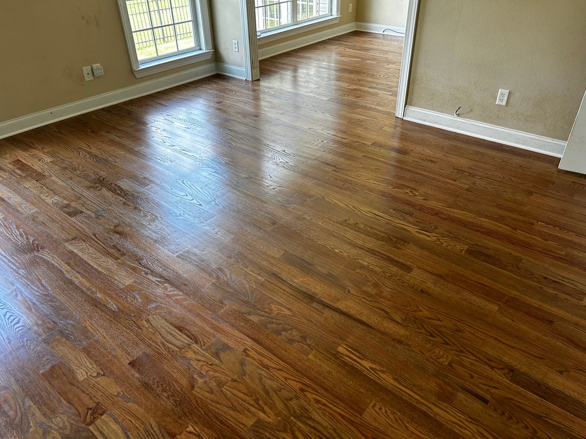 Flooring Hohenwald, TN for R & T Contracting in Chattanooga, TN
