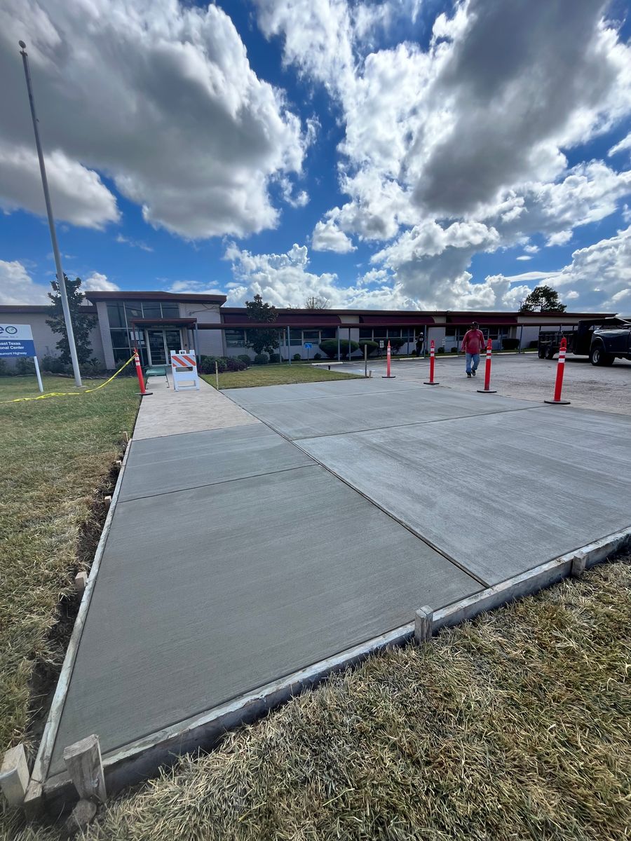 Flatwork for BigTex Concrete Construction in Houston, TX