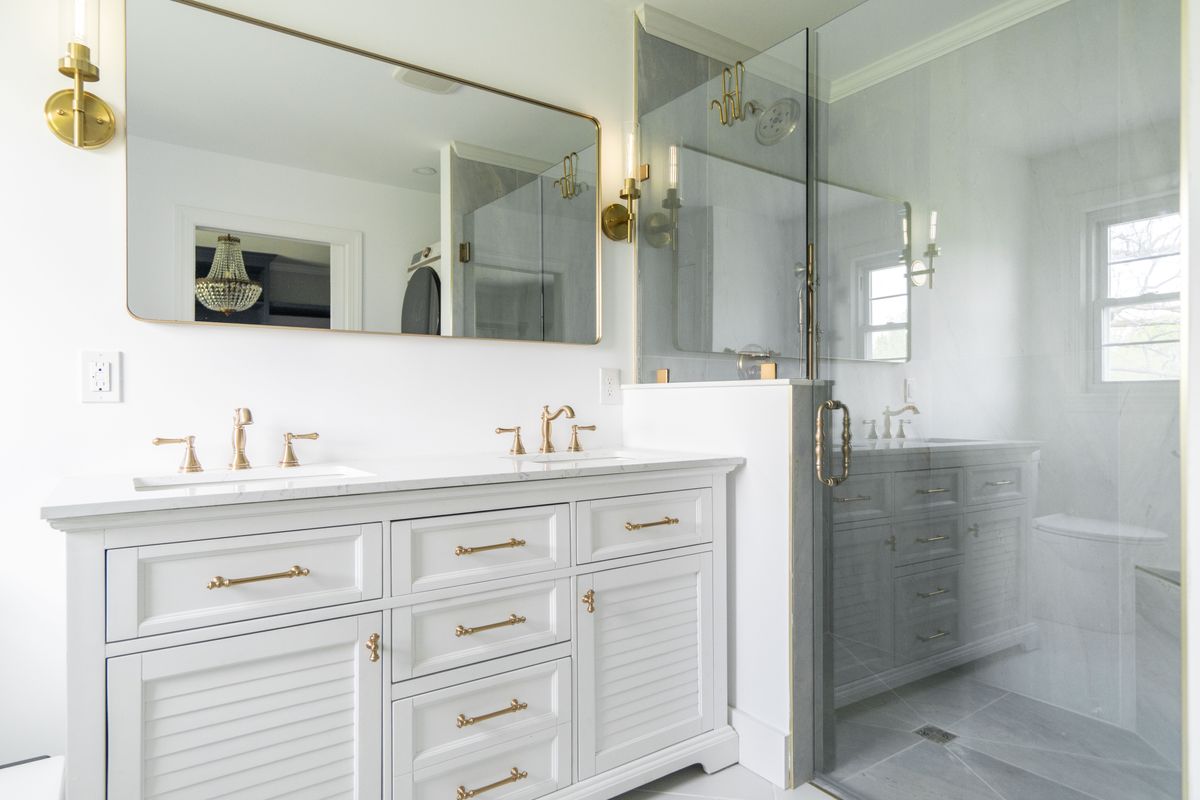 Bathrooms for Hartman Homes and Interiors in Lexington, NC