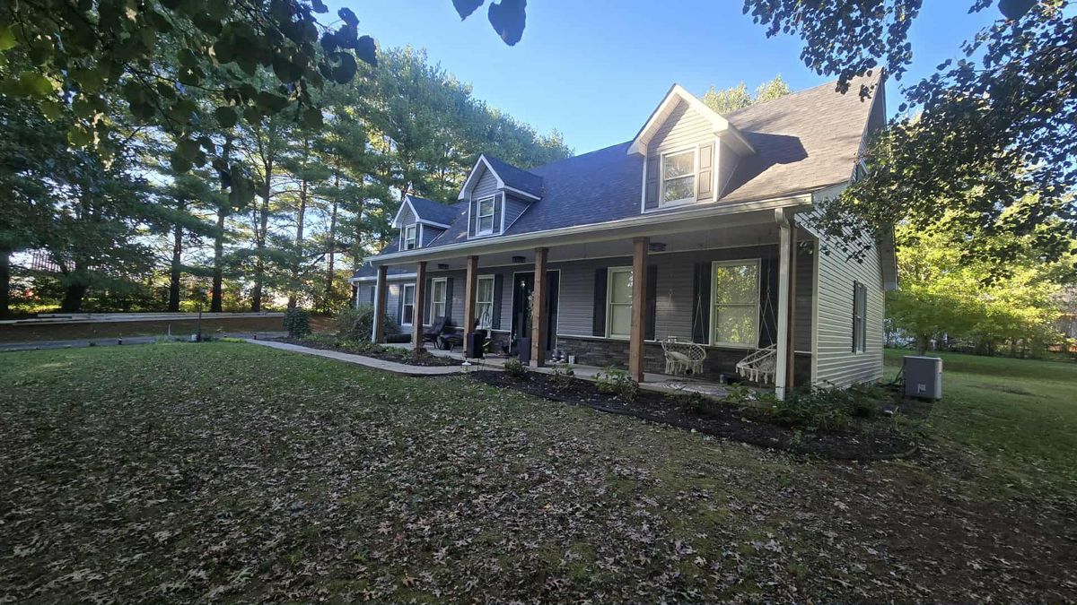 Shingle Roofing systems for KY Gutter Pro & Specialty Roofing Systems in Monticello, KY