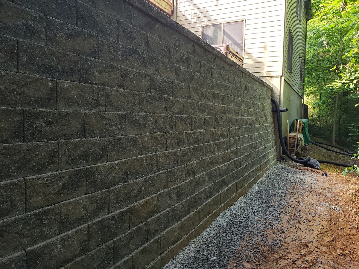 Patios & Retaining Walls for HC Construction & Grading in Clayton, GA