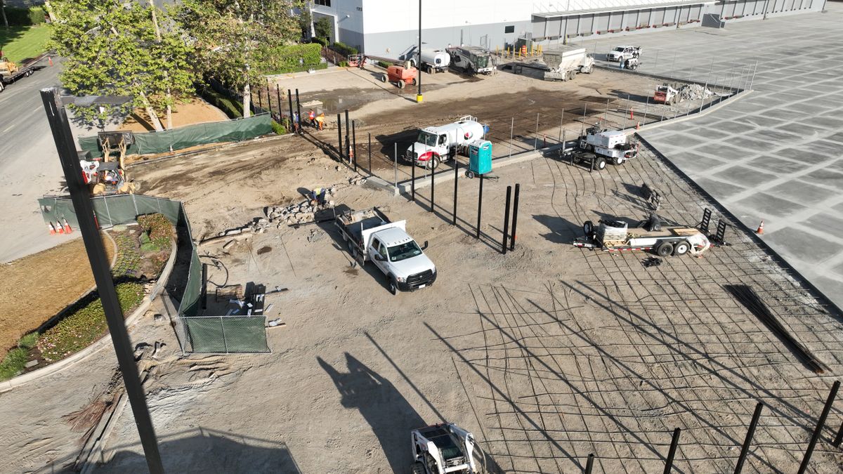 Industrial Fence for Ellis Fence CO in Barstow, CA