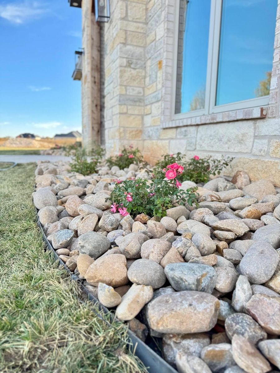 Landscape Design for KINGS LAWN SERVICE LLC in Amarillo, TX