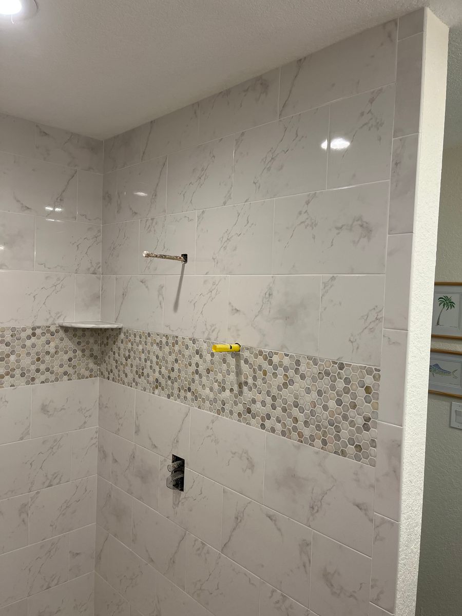 Tile Showers for Dail Flooring Solutions in Ruskin, FL
