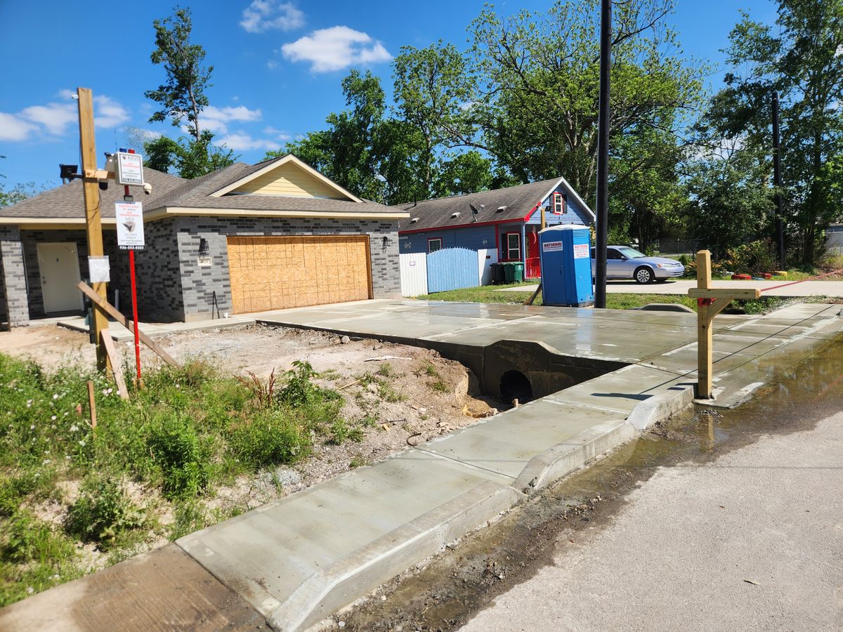 Concrete Installation for Right Choice Landscaping LLC in Houston, TX
