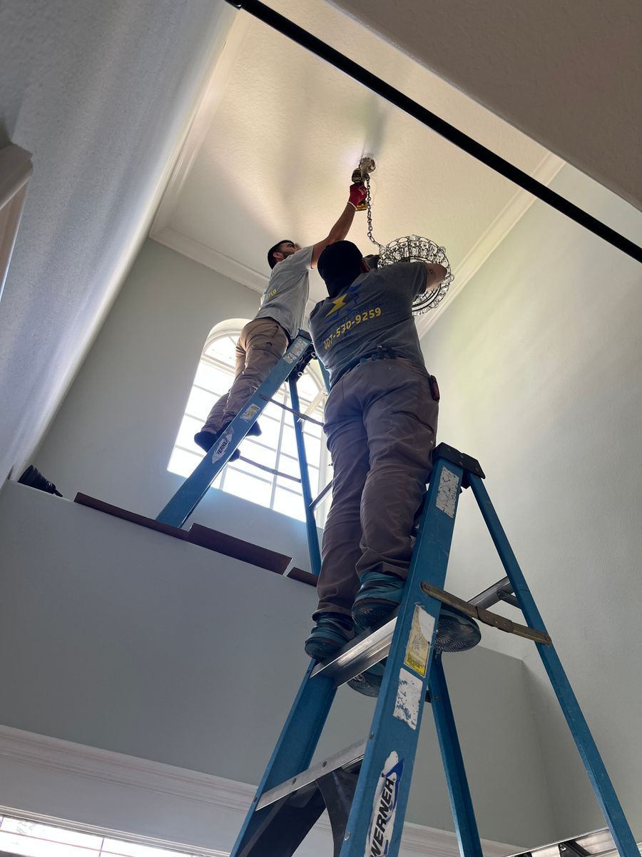 Electrical Repairs for Manny’s 407 Electric Inc in St. Cloud, FL