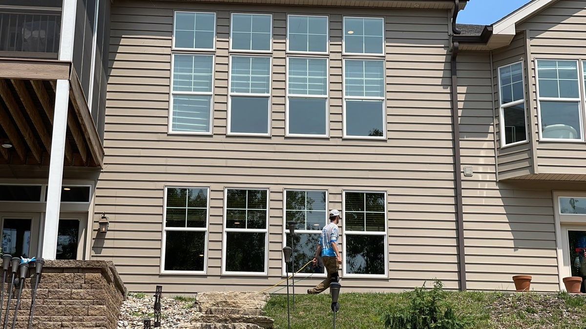 House Washing for See2it Clean in St Louis, MO