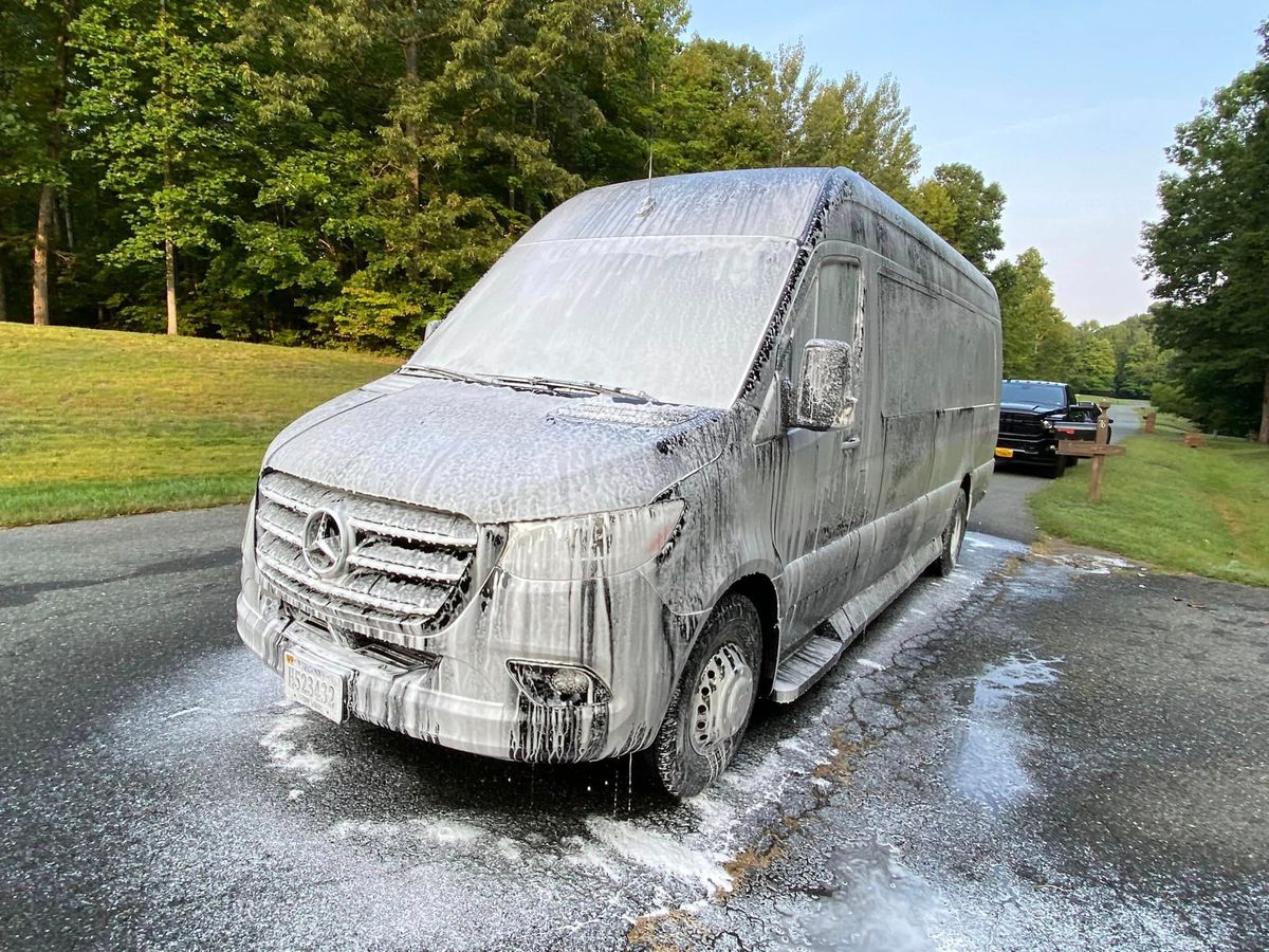 Mobile Car Wash for Wash Me Work LLC in Spotsylvania, VA