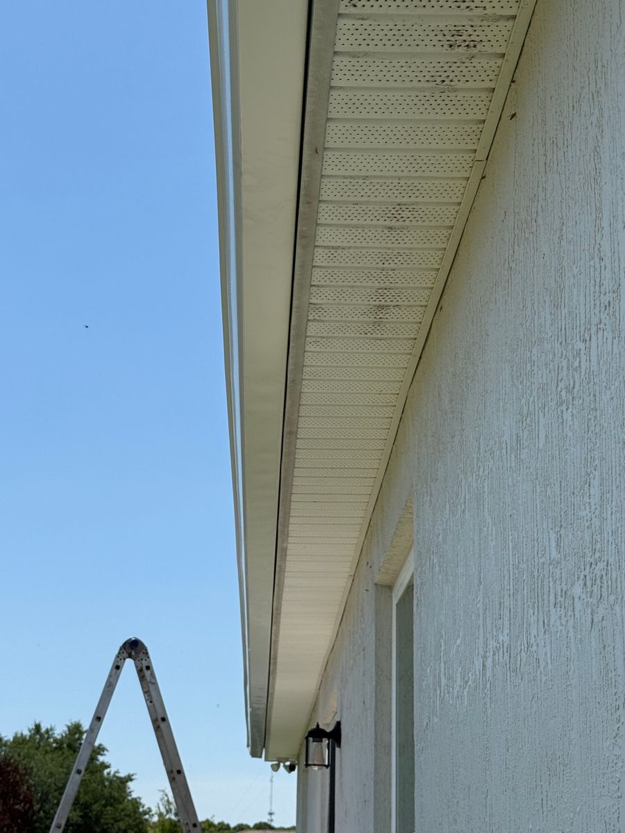 Gutter Guard Installation for Landmark Gutters in Port St. Lucie, FL