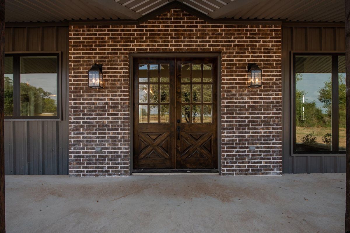 Barndominiums for CWC Custom Homes & Barndominiums in Snook, TX