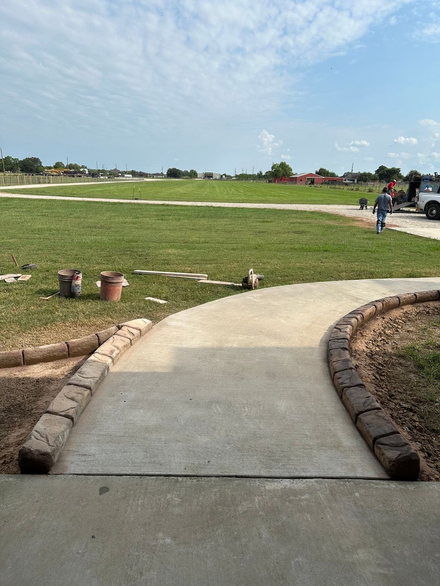 Concrete for Texas Curb N Borders in Houston, TX
