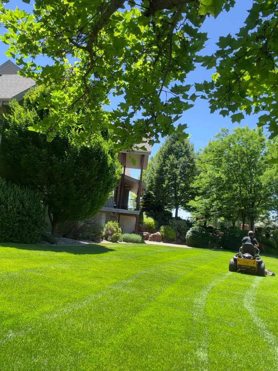 Lawn Care for FTC Solutions LLC in Franklin County, ID