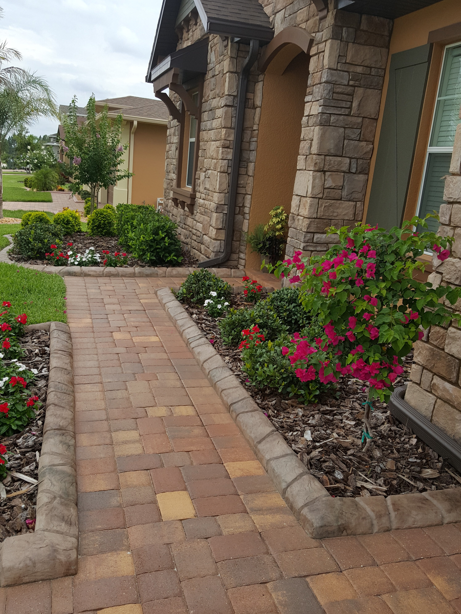 Custom Curbing for Lawn Caring Guys in Cape Coral, FL