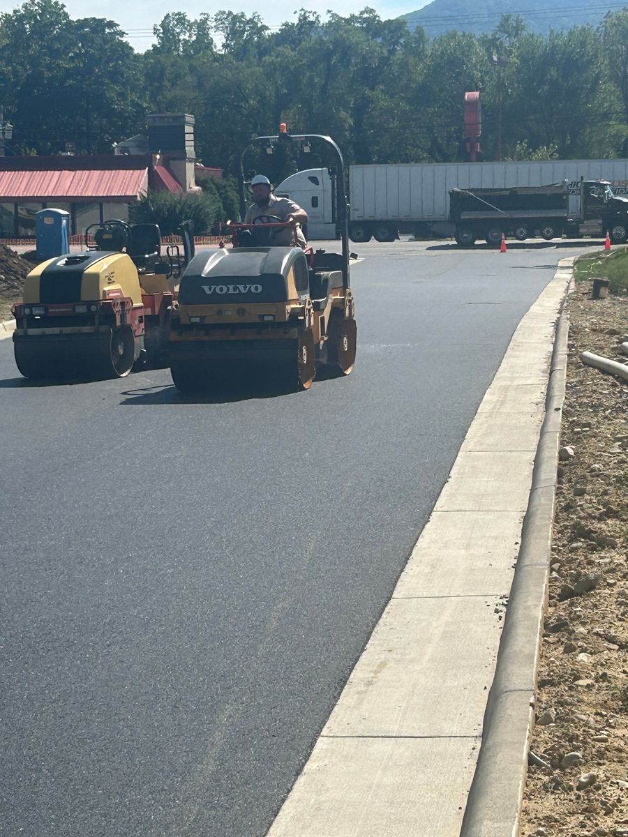 Sealcoating for James R Carter Paving in Roanoke, VA