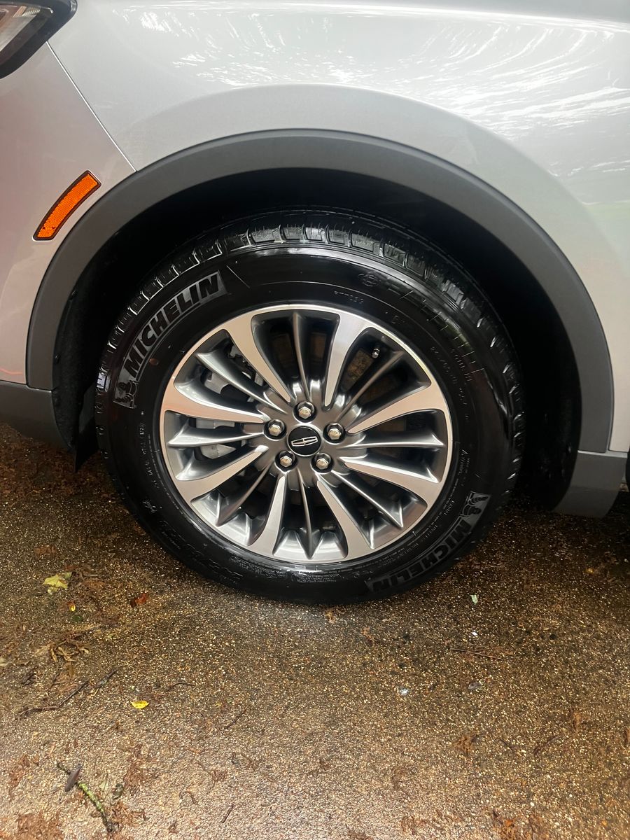 Auto Detailing for Veterans Pride Enterprises LLC in Denton, Texas