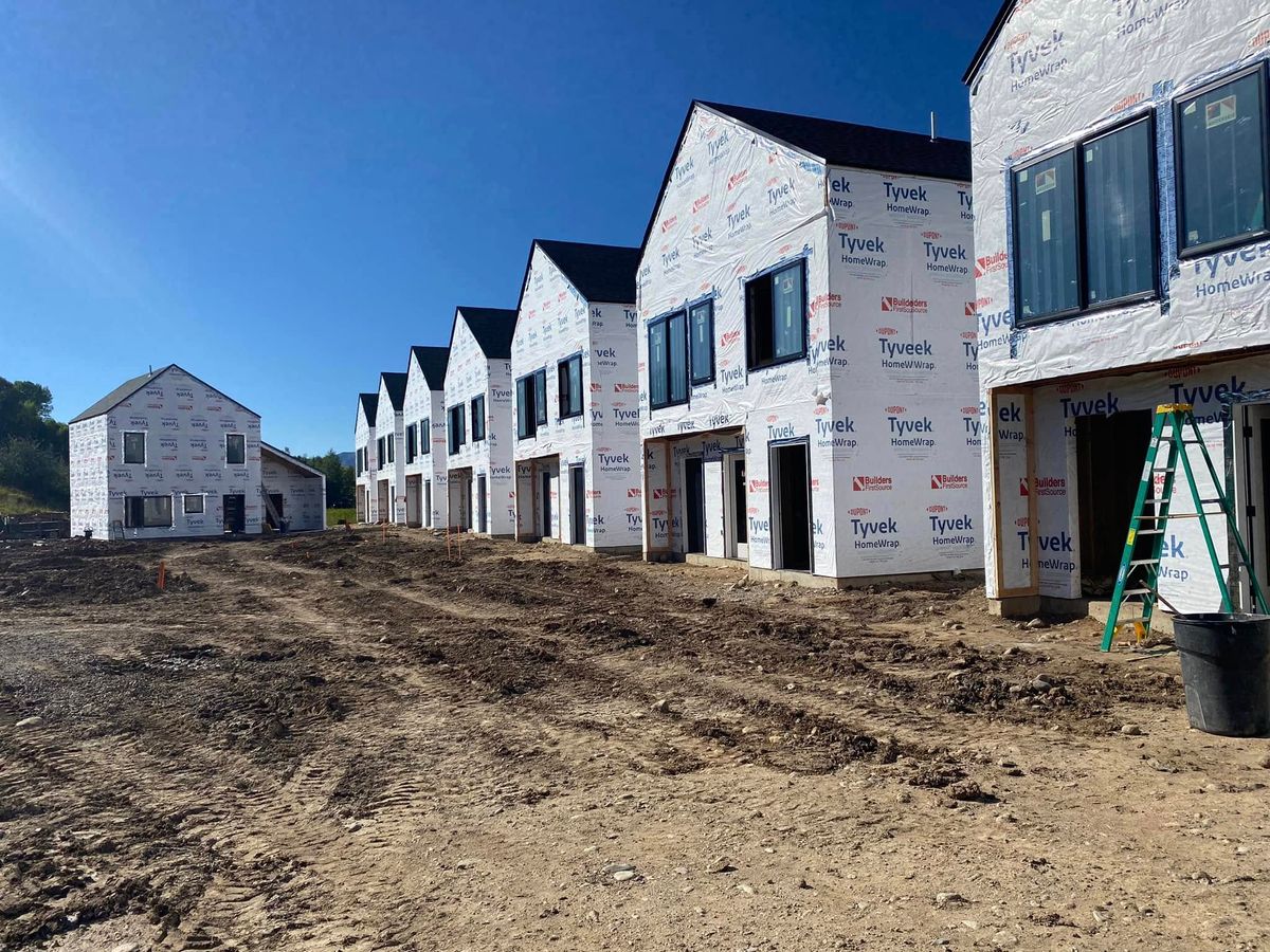 Custom Home Construction for Midwest Framing in Lawrence, KS