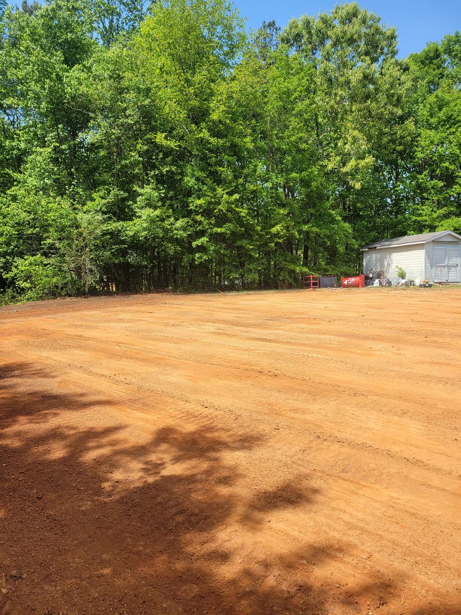 Land Clearing & Demolition for Bobcat Bob in Clermont, GA