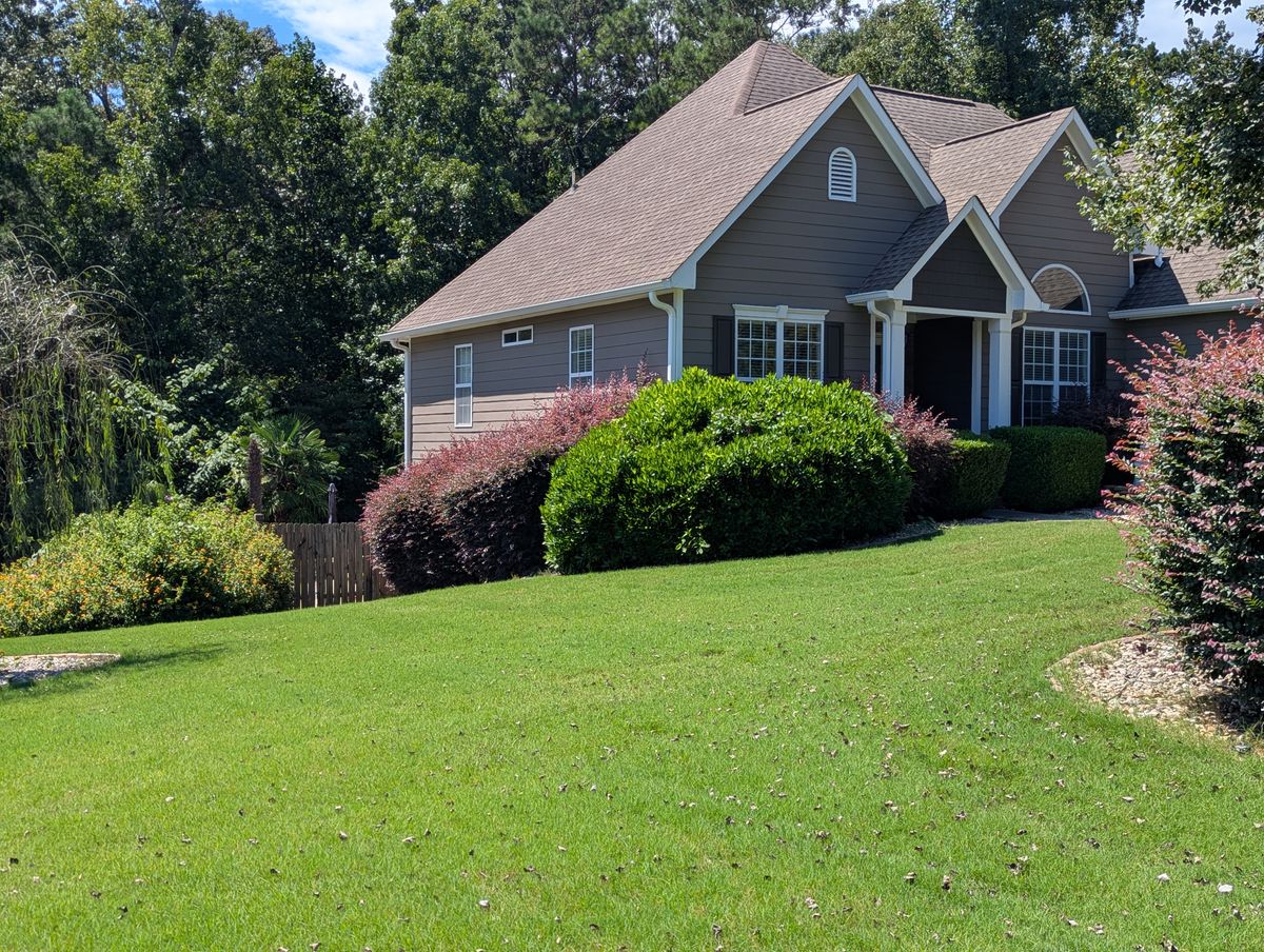 Shrub Trimming for Fantastic Lawn Care LLC in Fayetteville, GA