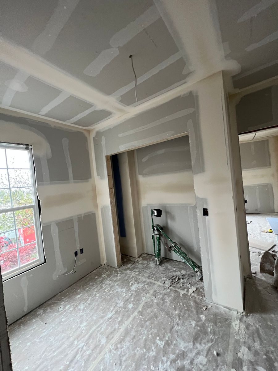 Acoustic & Popcorn Ceiling Removal for MLKD Drywall in Everett, WA